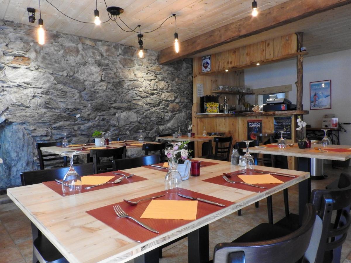 Le Pic De Pan - Auberge & Gites Arrens-Marsous Eksteriør bilde